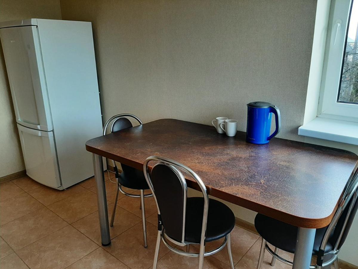 Rooms For Rent ปาเนเวชิส ภายนอก รูปภาพ